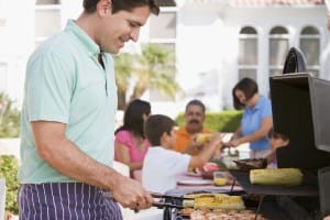 Barbecuing with kids. Safety tips.
