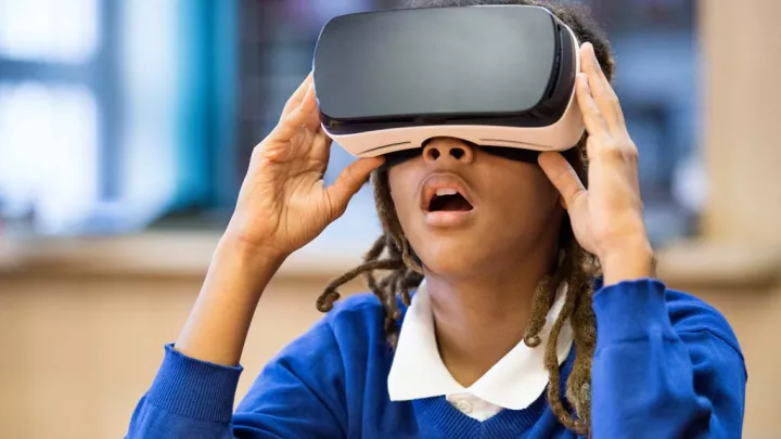 CHLA-A-Game-Changer-VR-Reduces-Pain-Anxiety-in-Children.jpg
