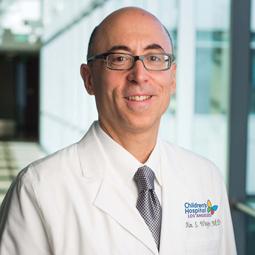 CHLA-Headshot-Alan-Wayne-MD-01.jpg